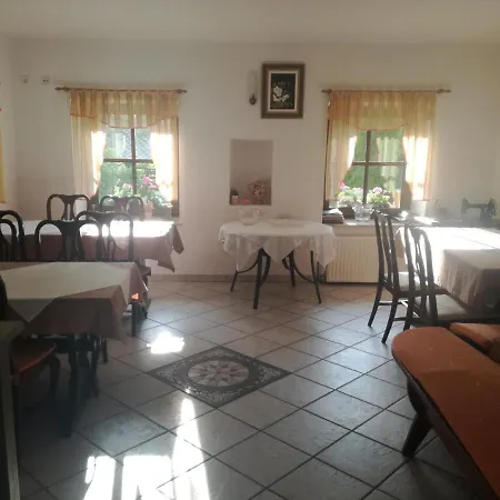 Bed & Breakfast Hrominc 3*