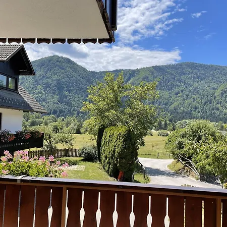 Bed & Breakfast Hrominc 3*