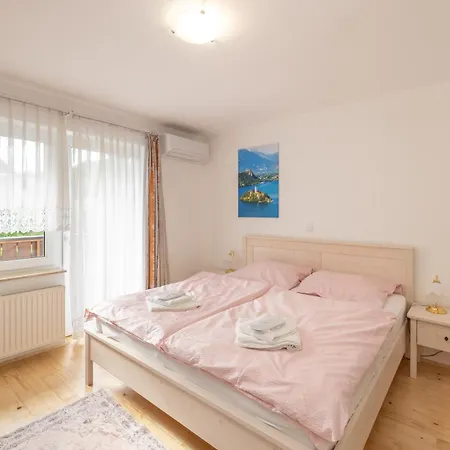 Bed & Breakfast Hrominc