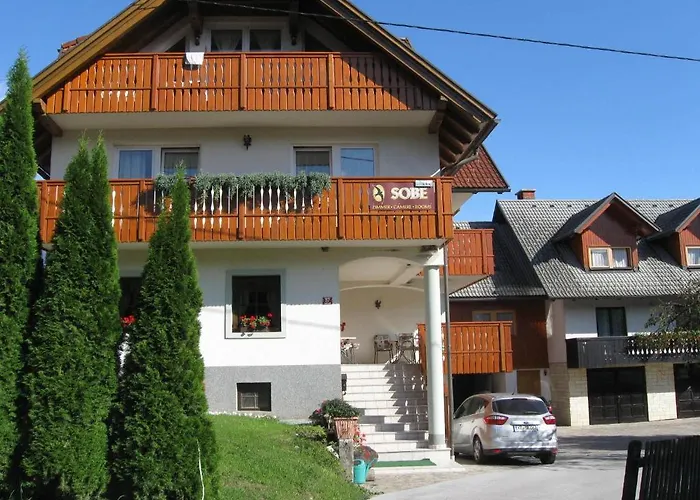 Hrominc Nočitev z zajtrkom Bled